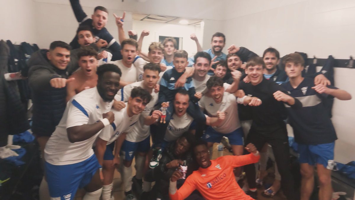 DIUMENGE DE +3 😍 

I quin gust marxar de vacances així. 💪

Una setmana per descansar i hi tornem davant d’un dels rivals forts d’aquesta lliga el <a href="/UEVic_/">Unió Esportiva Vic</a> . 

Aquí no es rendeix ningú! 

Anem a per més família! 💙🙌