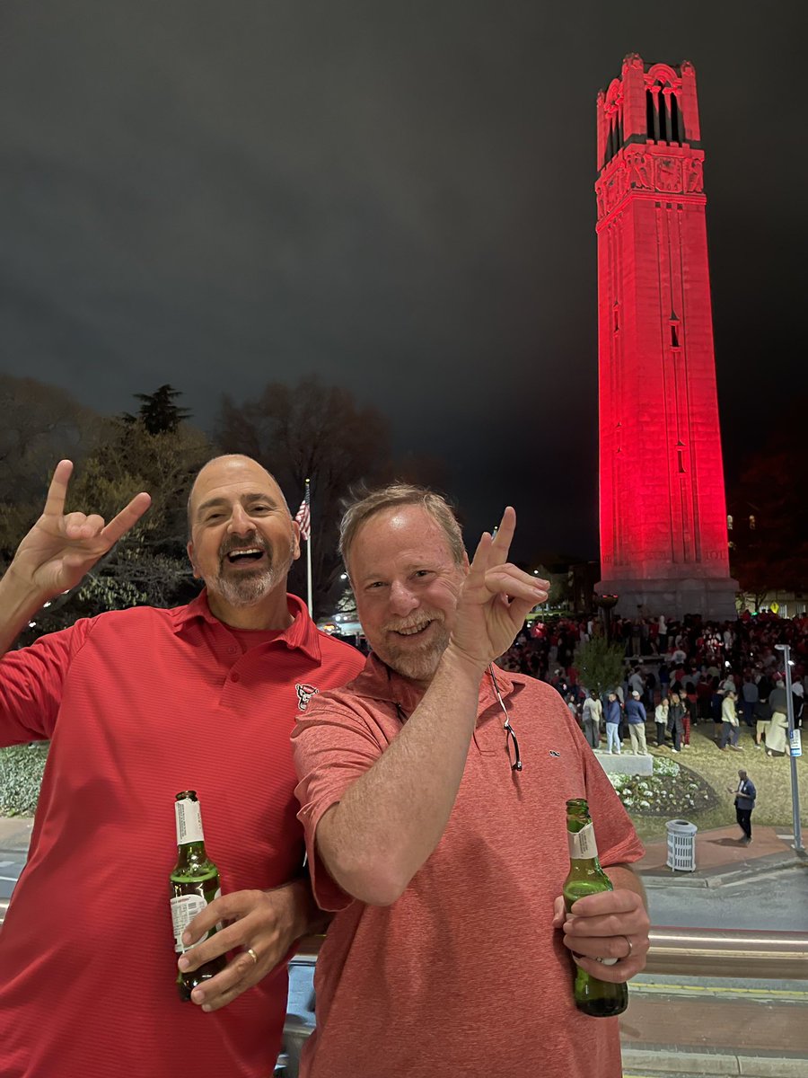 This makes me smile. Lots to love about @NCState, but the life long friendships that begin on this campus are amazing. These two will be doing this as long as they are vertical and that’s awesome. 🐺🐺