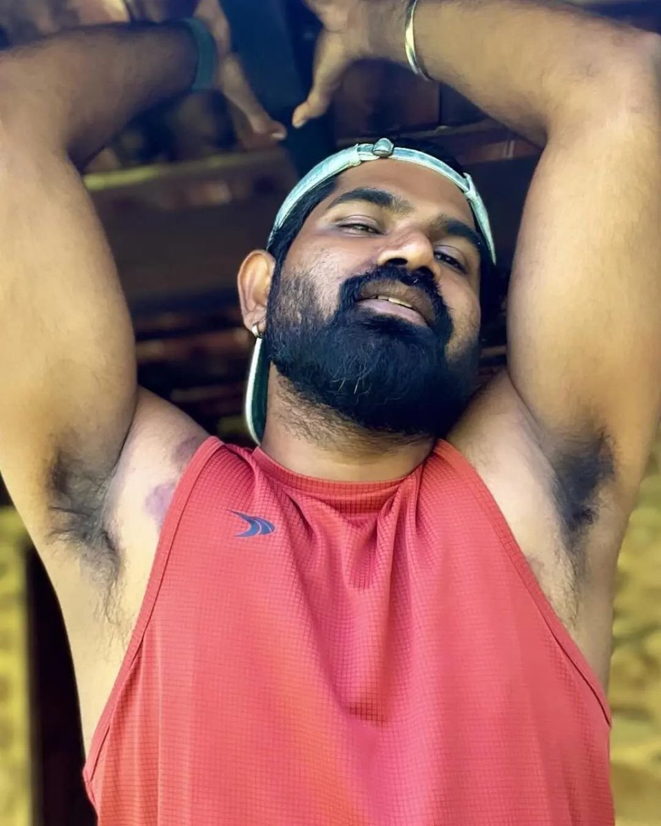எச்ச போதை..... அக்குள் வசம் கட்டழகா அப்படியே உன்ன கடிச்சு உடம்பெல்லாம் ரத்த காயம் ஆக்கணும்....