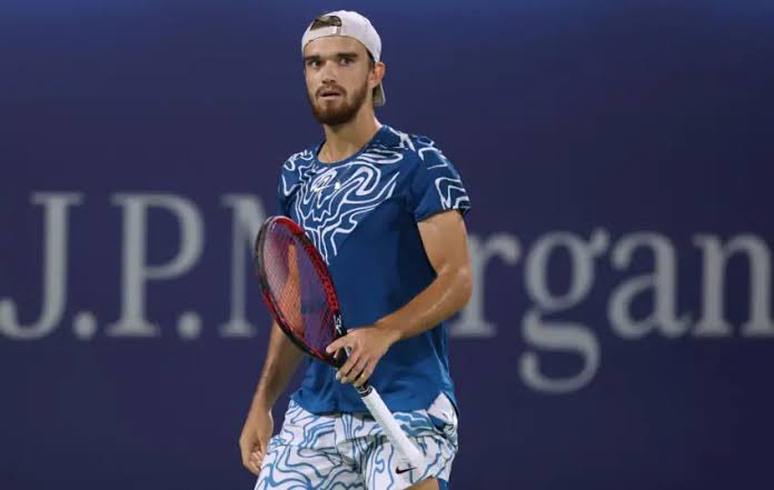 JoeBetsReal's tweet image. 🎾Tennis
ATP Miami
Machac vs Murray
🔥Machac ML -185 (3u)

Sir Andy Murray has demonstrated notable improvement in the Miami Masters, but it’s important to acknowledge Machac’s strong performances as well. With Machac leading 1-0 against Murray in their head-to-head record,…