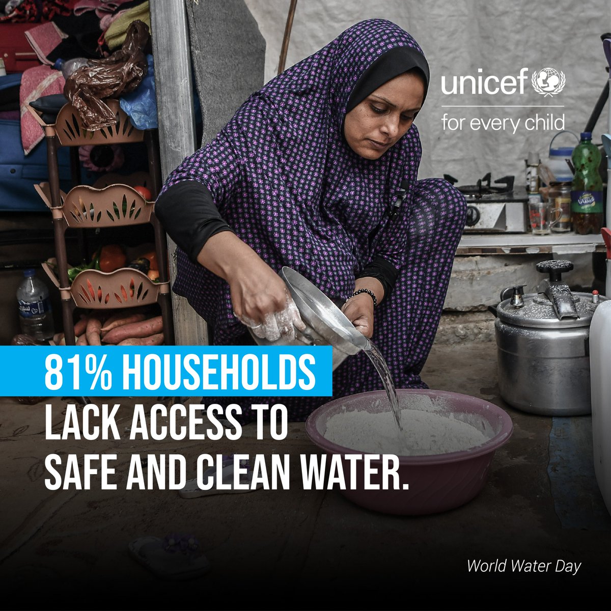 On #WorldWaterDay, more than 80% of households in the #Gaza_Strip lack access to water. #Children & their families are forced to use dirty water, increasing risks of waterborne diseases. #ForEveryChild, Health