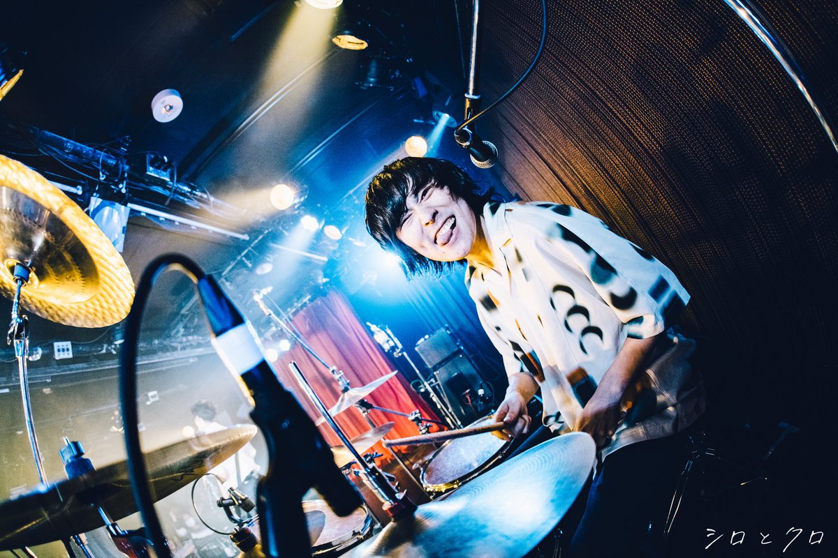 senjuu1010's tweet photo. 9年間みんなありがとう。

愛してる！！！！！

Photos @musicmagic3923 https://t.co/rRJgbgg2Hu