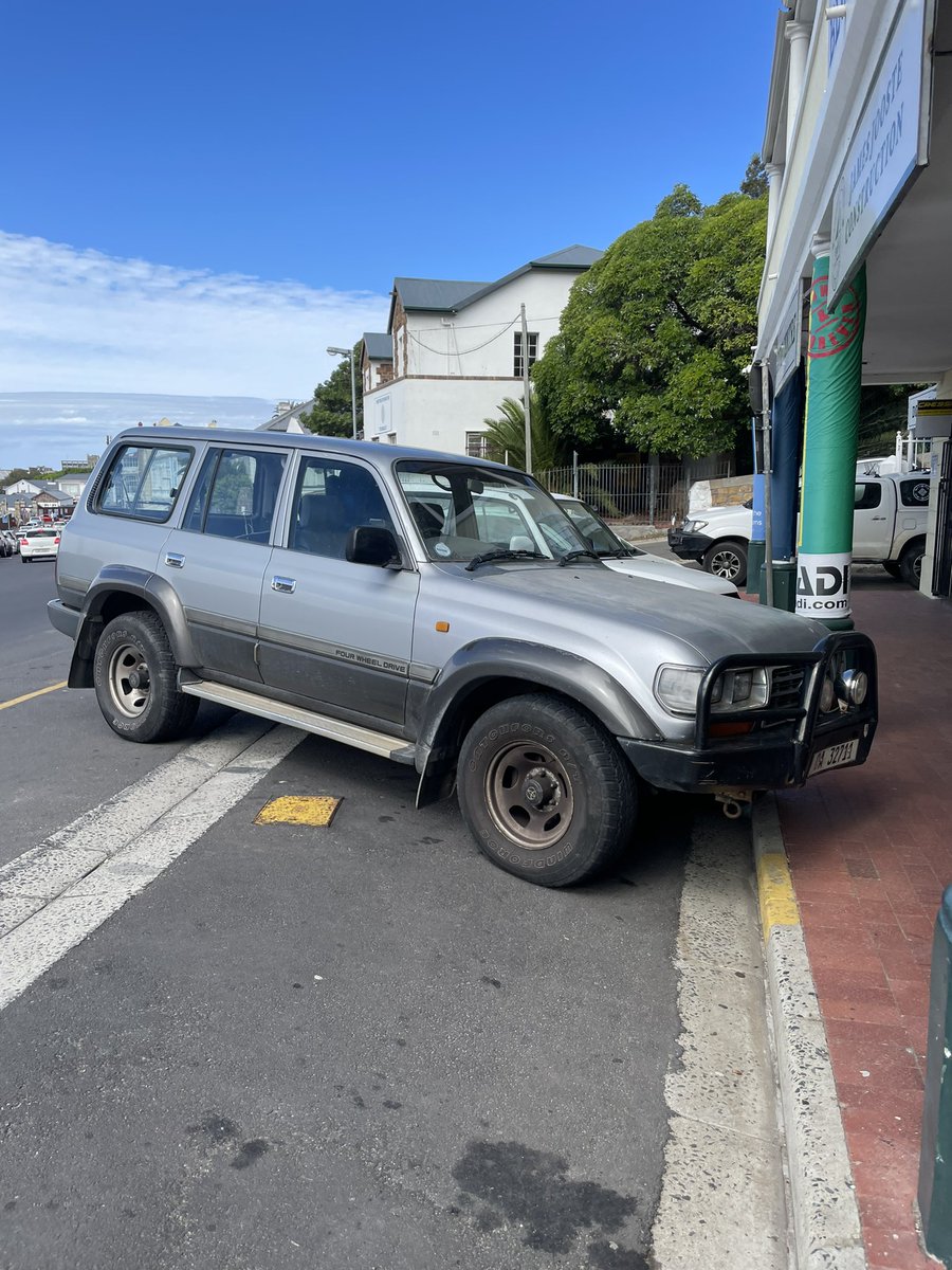 Landy, Landy, Cruiser, Cruiser. African adventures always seem to start with 1 of these.