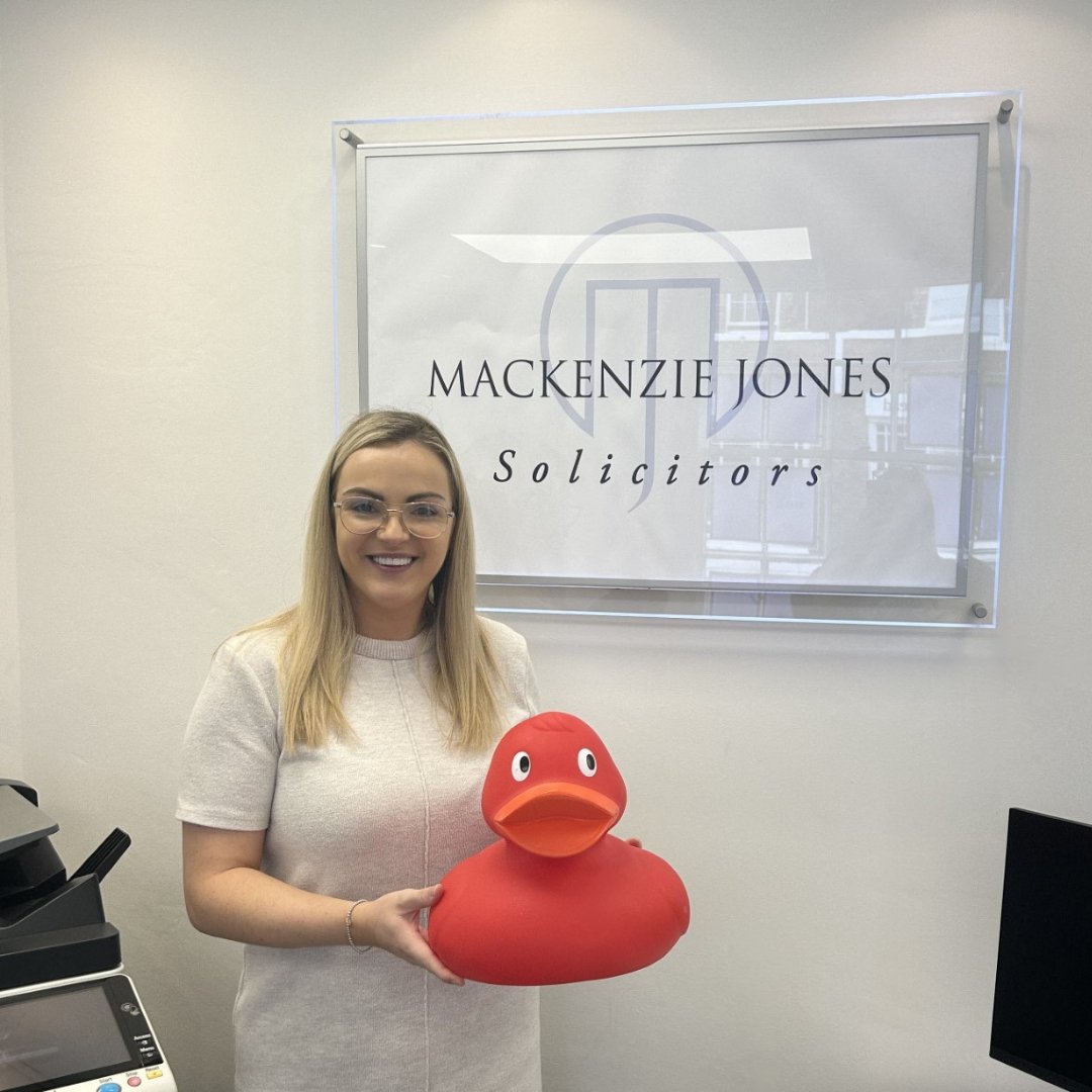 🦆Sara and the team are going to be busy decorating the Mackenzie Jones duck ready for the Chester Duck Race! Come and see us and support an amazing charity! @COCHfundraising #ChesterDuckRace