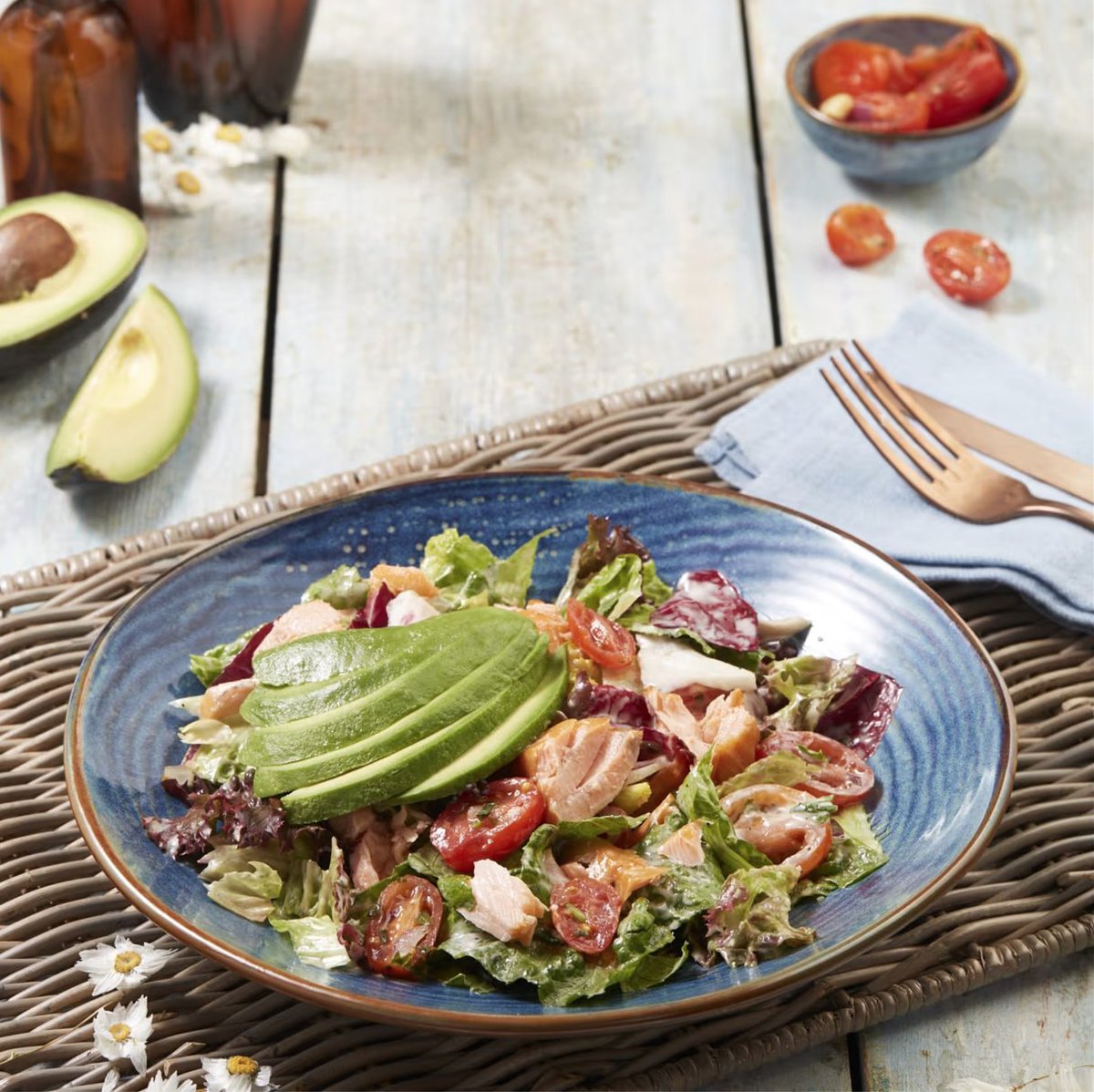 Have you tried the Zizzi Smoked Salmon Salad? Rich, smoky flakes of salmon on avocado, tomato, and mixed salad leaves with a Caesar dressing. Delish.