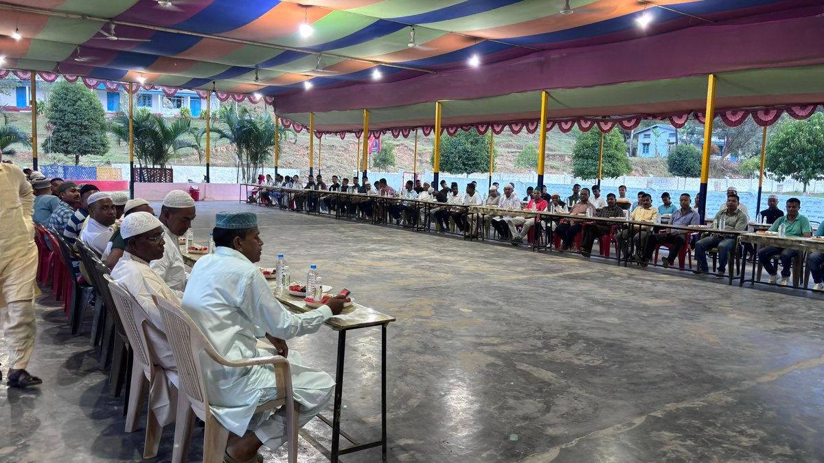 On the occasion of the holy month of Ramadan, BN personnel are being offered a meal during the time of Iftar and break their day's fast. #Ramadan2024 #assampolice