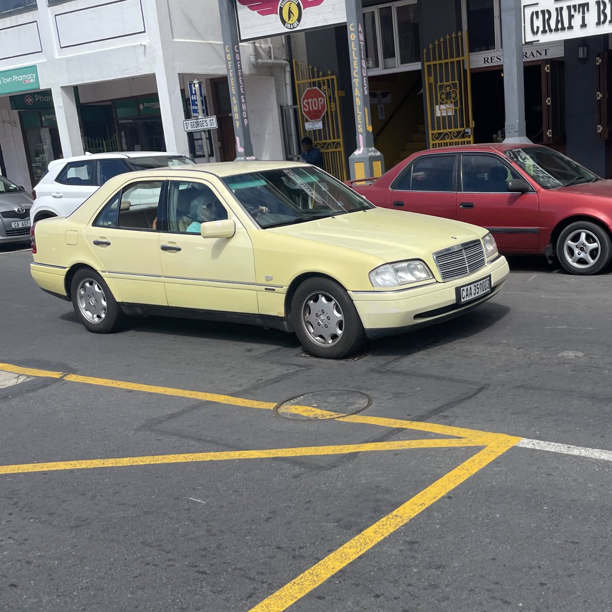 Not a car spotting page, but, old rusty Mercs in Cape Town….. Driving the 107 wins in the sun, despite a saggy interior and the wrong wheels.