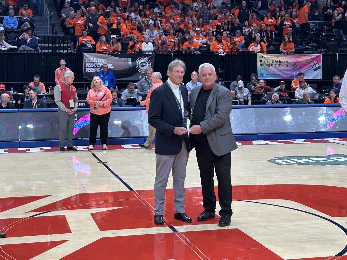 London_RaiderFB's tweet photo. OHSAA Circle of Champions
Congratulations to London’s own Dick LeBeau being inducted during yesterday’s ceremony‼️ https://t.co/tZrCYvEWra
