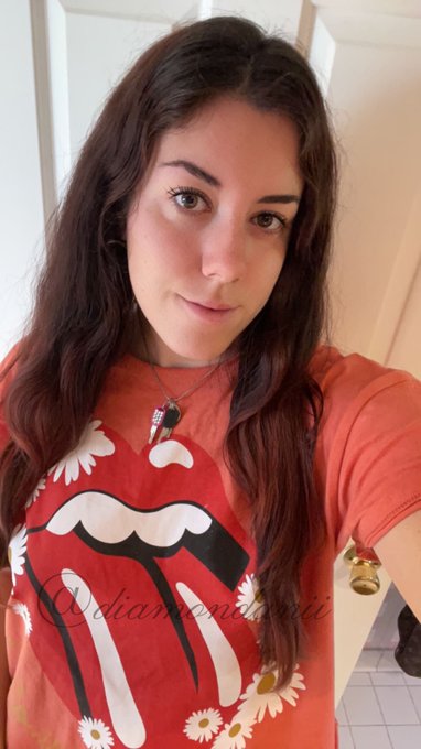 Give everything to @diamondanii. She deserves it. Total obedience and submission is the best. Become<a class="tags" href="/tag/diamondanii">@diamondanii</a>