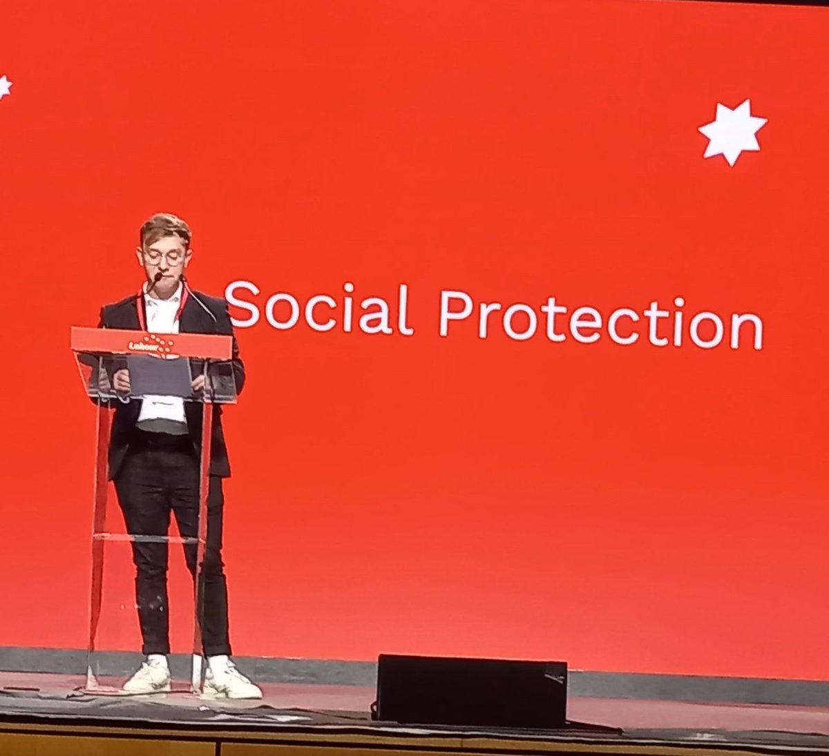 DubLoony's tweet image. A passionate speech by @PatMattDempsey on increasing levels of deprivation, the need to break intergenerational poverty with the re-introduction of the Combat Poverty Agency and other active anti-poverty measures. #LP24 #AnIrelandThatWorksForAll