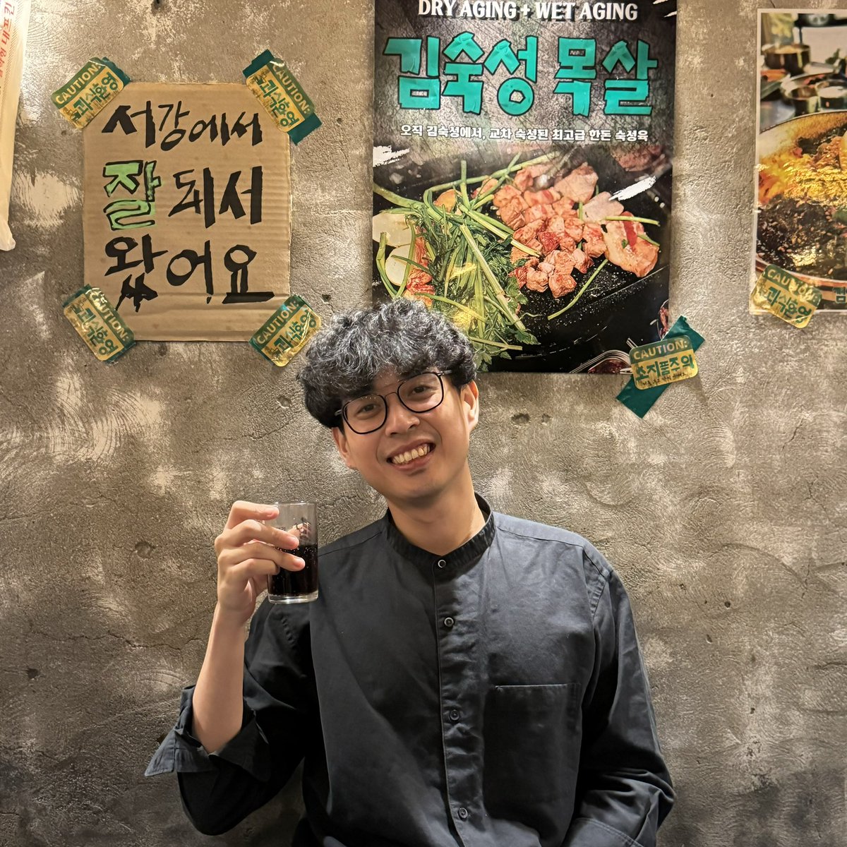 . @Setabrahms, the arranger of the Festival of Seasons music and conductor of the Asian tour, enjoying some well deserved Korean BBQ after our Seoul concerts 🇰🇷