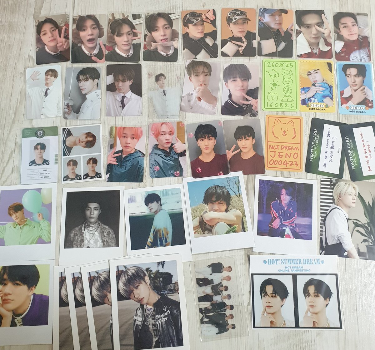 yaangdo___o's tweet photo. 엔시티 드림 포카 폴라 굿즈 양도 bulk 
140 poca + pola all 50.0
구매하실 분만 dm 
마크 런쥔 제노 해찬 재민 천러 지성 nct dream jeno jisung 트레카 랜덤팩 캔디 크리스마스 레조넌스 유니버스 ar https://t.co/Gbv9NpA2tB