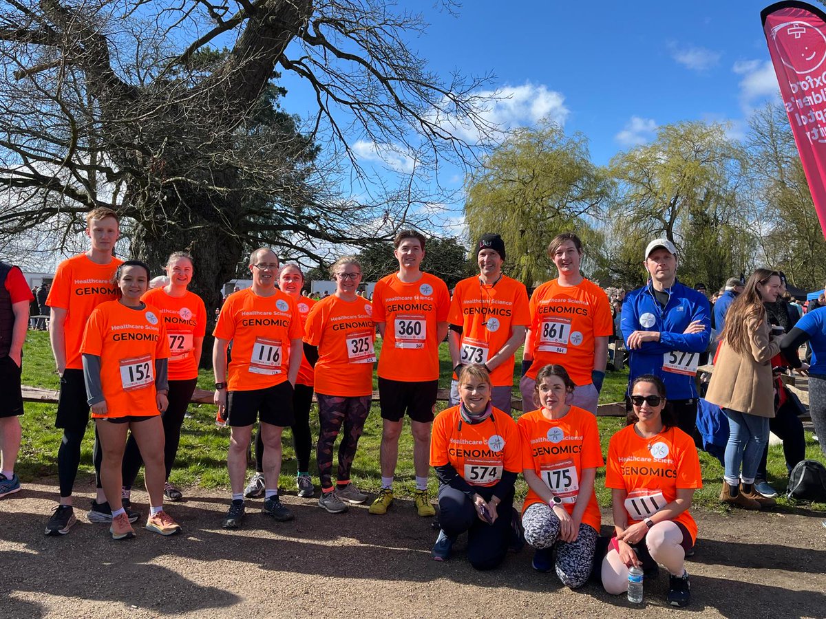 sampopewriter's tweet photo. Ran the #OX5 @BlenheimPalace, as part of the Runner Genes team from the Churchill Hospital @OUHospitals this morning. 5 miles of gorgeous scenery but steep hills and a strong head wind made it a challenge! All for an excellent cause - raising money for @OxHospCharity. https://t.co/XAGxoTh82s