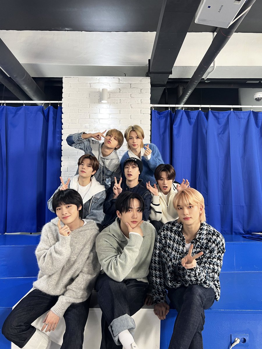thejypnews's tweet photo. Happy 6th Anniversary to the ‘K-POP 4th Generation Leader,’ Stray Kids! 🎉

Here’s to six years of incredible music and unstoppable energy. We STAYs can’t wait for what’s next! ✨

💽 Debut MV:
https://t.co/1Ms23Ku19n

#StrayKids #스트레이키즈
#StrayKids6thAnniversary https://t.co/g68heJc2vO