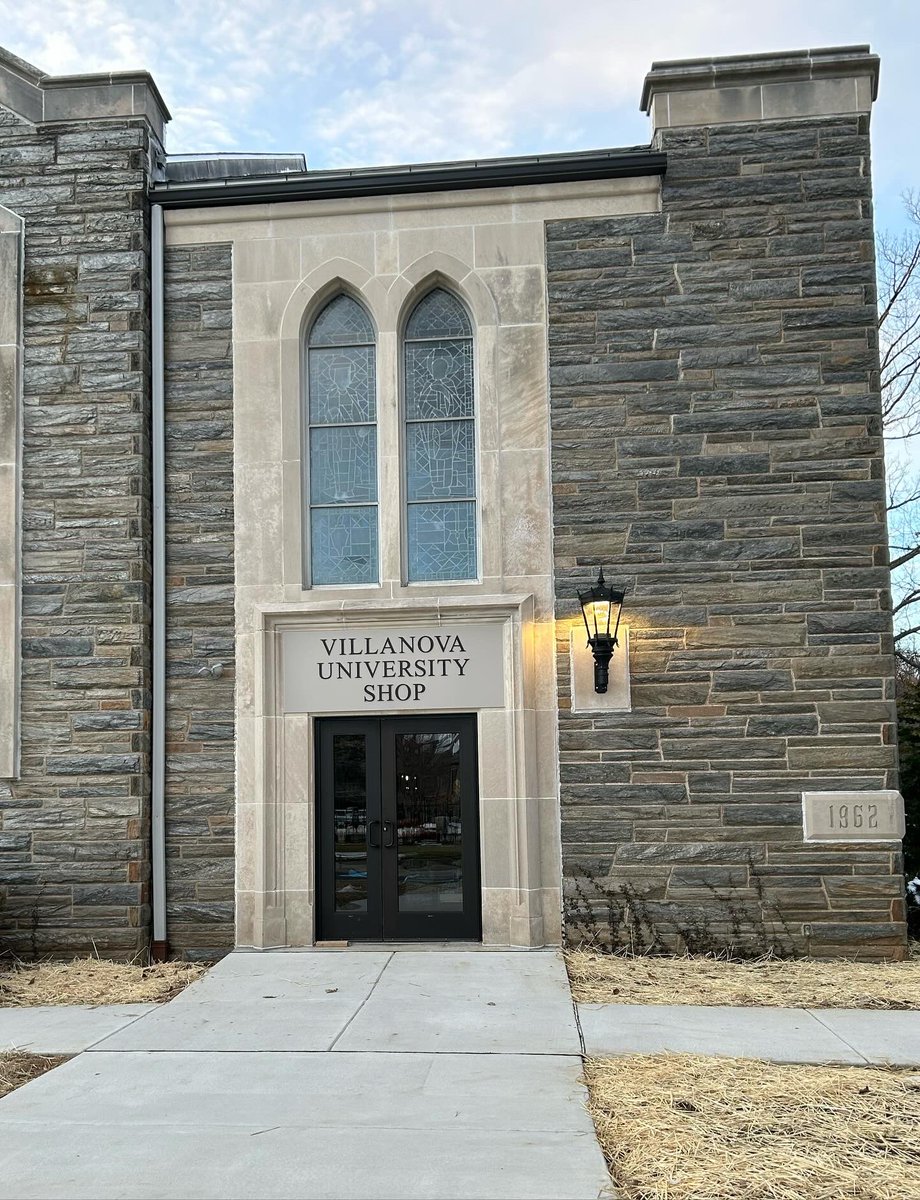 NovaNationer's tweet photo. GAMEDAY! The St. Mary’s @VillanovaUShop location is open from 11AM-2PM before No. 1 @NovaWBB takes on No. 4 Virginia at 2PM. The Pavilion store will also be open the entire game! GO CATS! ✌️🏀 #BookstorePartner https://t.co/L9tD5I01Hl