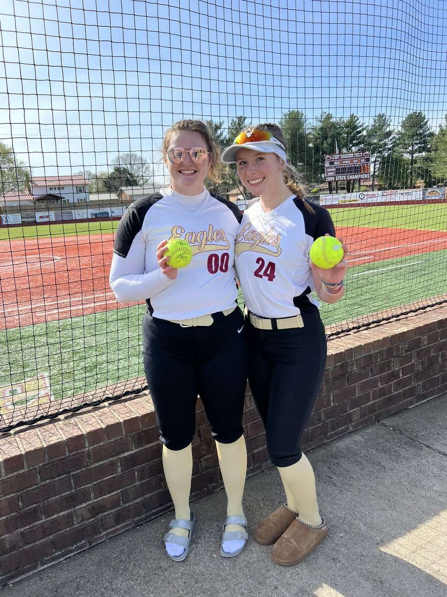 First 💣 of the season! So proud of Shanna for her homerun as well! <a href="/Central16u/">Central Illinois Blitz 18U Millhollin</a> <a href="/DHS_Softball323/">Dunlap High School Softball</a>