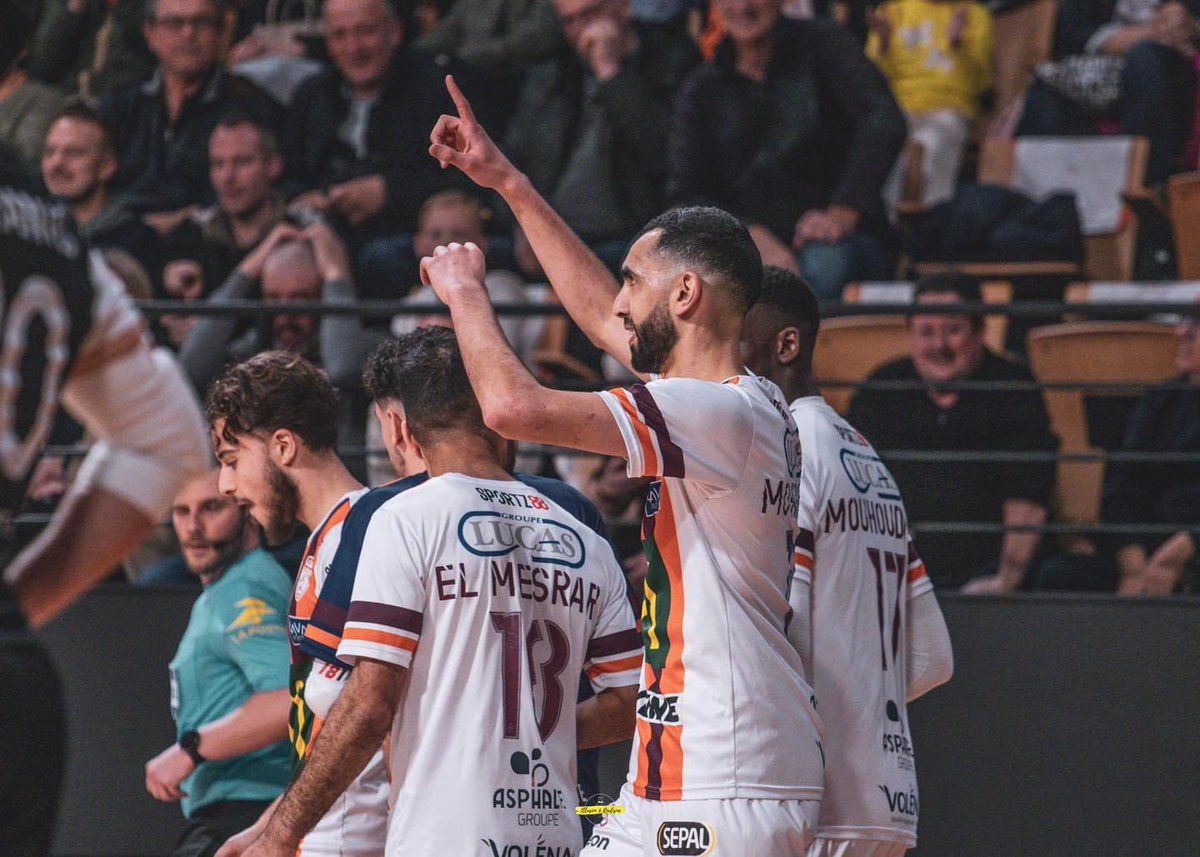 ELFC_officiel's tweet photo. DIRECTION LES 1/2 FINALE 🏆

Nos stellistes ont su répondre face à une belle équipe de Toulon, en rentrant à la mi-temps sur le score de 4-0, nos lavallois ont conclut et maitrisé le match, score final de 9-0 ! 🤩⚽️

Nos buteurs :
- Abdessamad MOHAMMED ⚽ https://t.co/wXojIjdj7J