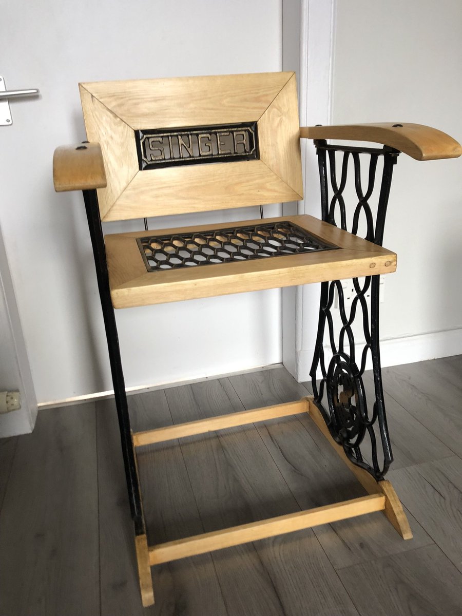 BSwirlsi's tweet photo. Peep's who repurpose old broken things into new things are my heroes...#ReduceReuseRepurpose https://t.co/sOerLqkzLl