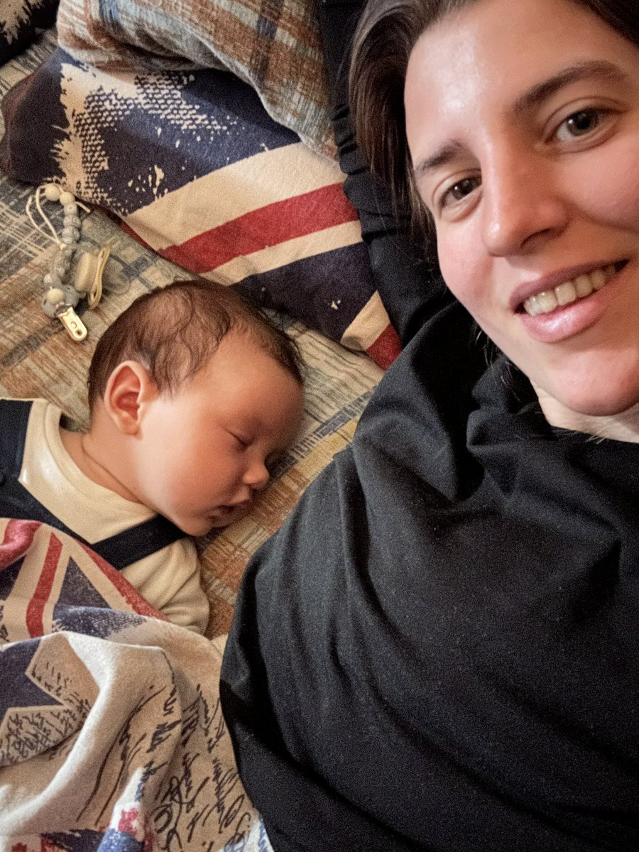 Chiareeeeeee's tweet photo. 3º mese di questo piccolo stroppoletto ♥️ #mumlife https://t.co/E8I1tk2MgU