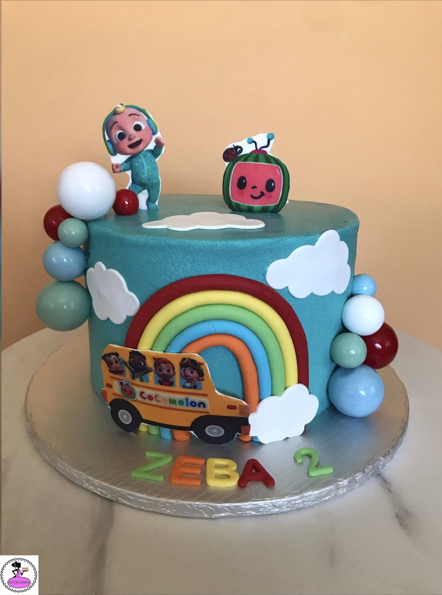Totally_Sane's tweet photo. When I make your kids’ cakes I make sure 👌🏽💙.
Flavour of the day is moist chocolate with caramel filling.
#bakergirl #madewithlove #birthdaycakes #eastlondoncakes #eastlondoncupcakes #eastlondonbaker #homebasedbakery https://t.co/ta5a1o6oon