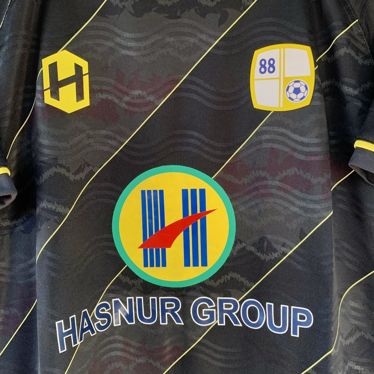 3stripes97's tweet photo. @mikhahotasi @Jerseyforum Away nya Barito Putera🫶🏻 https://t.co/rjrUiuHlwO