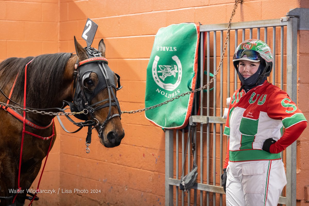 wlodarczyk's tweet photo. Scenes from @TheMeadowlands last weekend for @LisaPhotoM1

- Jason Bartlett, Yannick Gingras and Scott Zeron
- Jessica Shenski with a cute Brett Pelling trainee
- @PaulicVictoria and Kootenay Santanna
- Andy Miller https://t.co/xE71DsLyDe