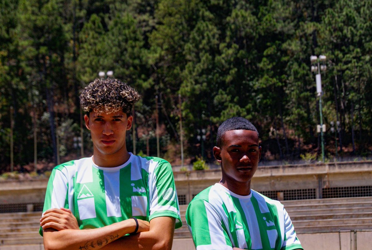 CEIM USB tweet media