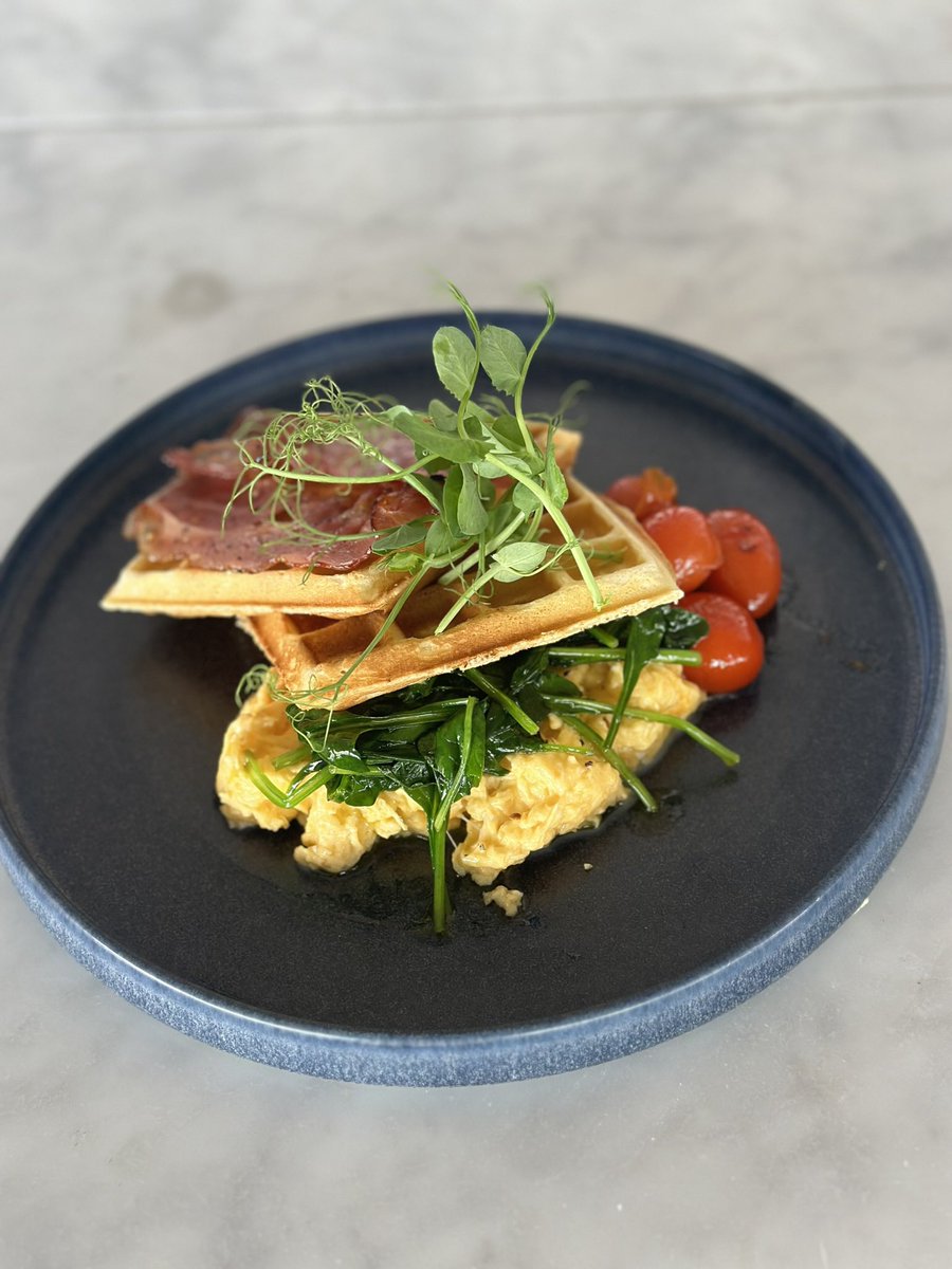the_artinn's tweet photo. Brunch tastes better at the top! Indulge in our rooftop brunch with unparalleled views.
#BrunchWithAView #RooftopVibes #rooftopbrunch #lisbonbrunch https://t.co/vYOGOi2p6k