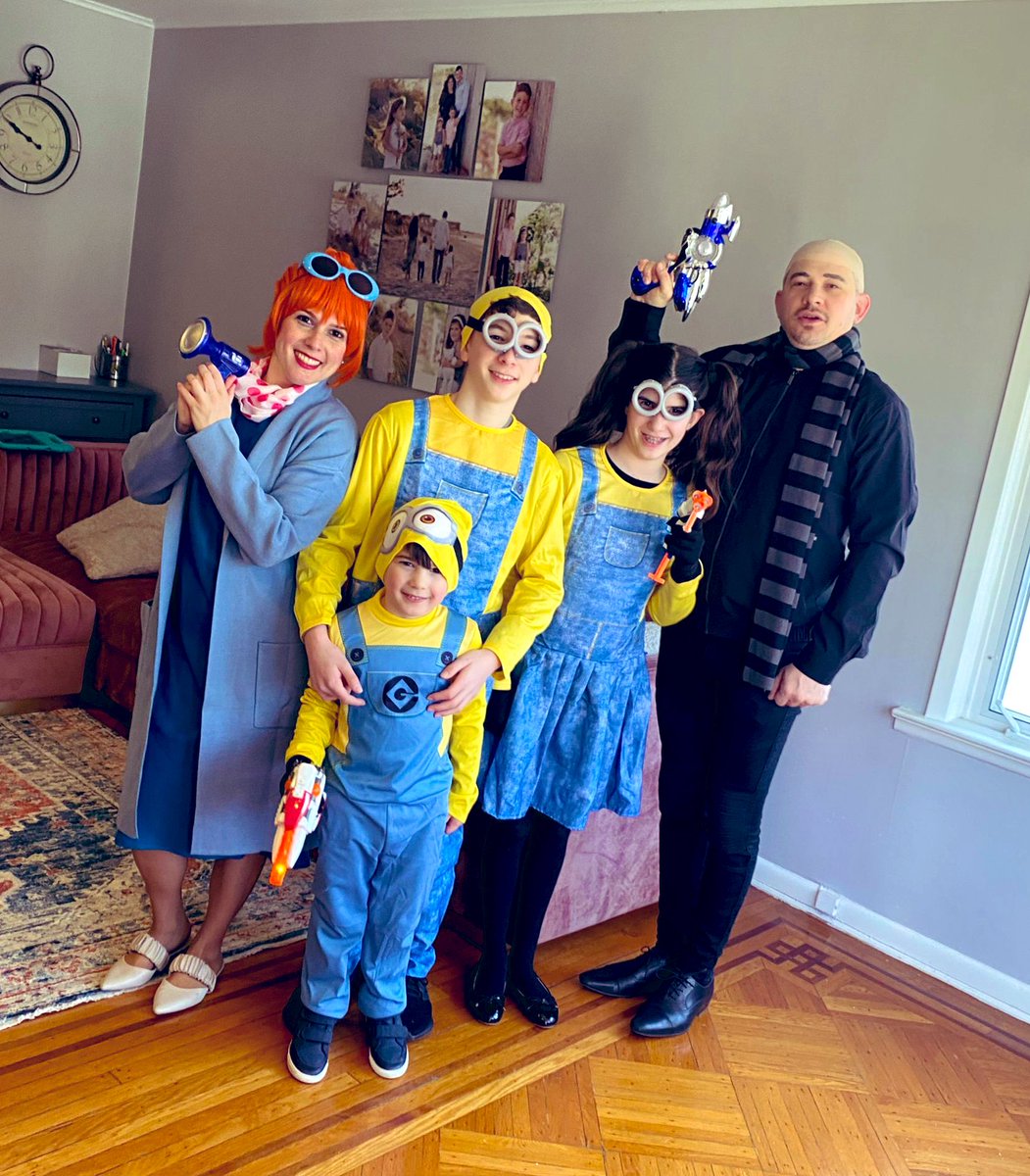 Happy Purim from our family to yours! 🎭💙