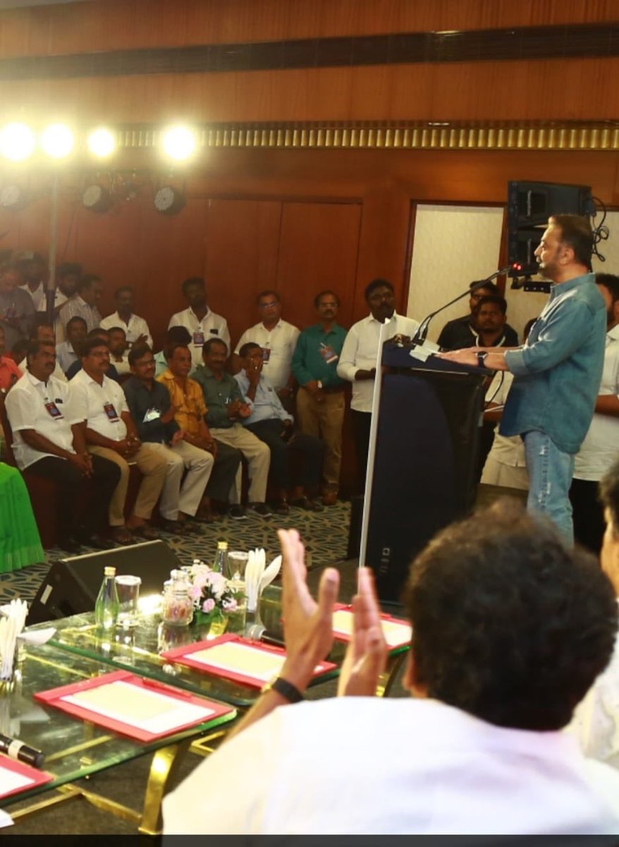 radha_sree's tweet photo. Today’s MNM meeting on election campaigns. Dates and places of Thalaivar’s campaign. #MNM #sreeRadha . Thank you president for assigning me as Pollachi parliamentary incharge. https://t.co/mgXW20Sqej