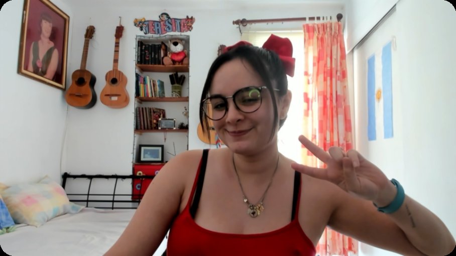 boy_jimyy's tweet photo. 🔴 EN VIVO @TeresitaGil en #YouNow https://t.co/k0MXsOwh78 https://t.co/72cu0efzU6