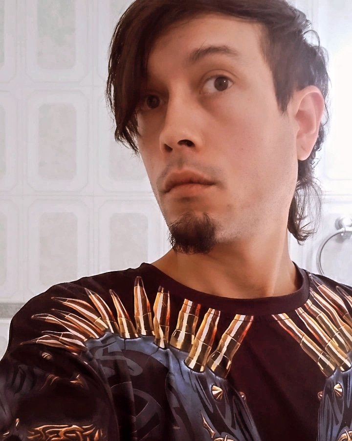 ManikBuluk's tweet image. Mira mamá sin cruda