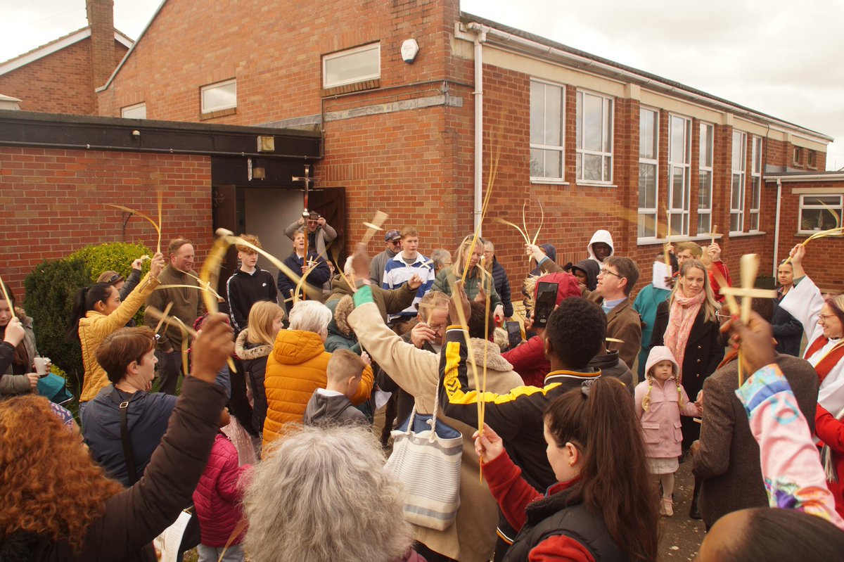 St George's Tuffley with St Margaret's Whaddon tweet media