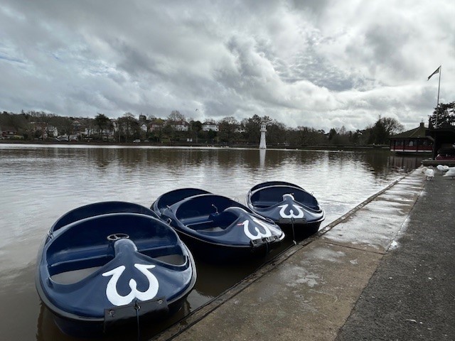 We’re excited to announce that Roath Park Boatstage will reopen from Monday 25th March! Explore the stunning beauty of Roath Park Lake aboard our pedalos, available for hire from the Boat House. 🚣 

👉 For opening times and hire prices, click here: orlo.uk/qxiXM