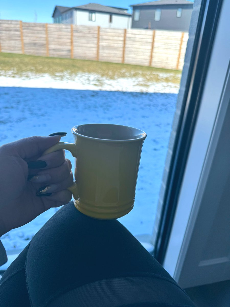 Lateee Gm 🤍 Happy Sunday

Today,  I’m taking time to pamper myself… rn I’m enjoying a coffee and contemplating nothing and all… 🤣

Relax • Recharge • Reset and have a great day 💋