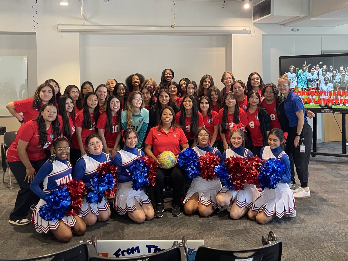 ywlafwathletics's tweet photo. Scenes from Friday’s celebratory parade. Thank you to everyone that assisted in making this day so special. https://t.co/jLLPG2LWF8