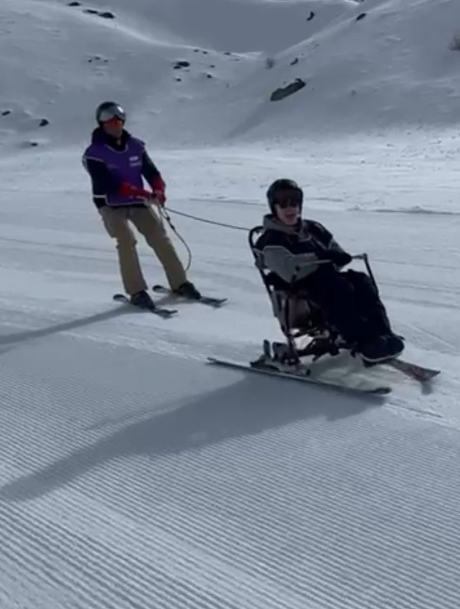 Bas van den Berg tweet media