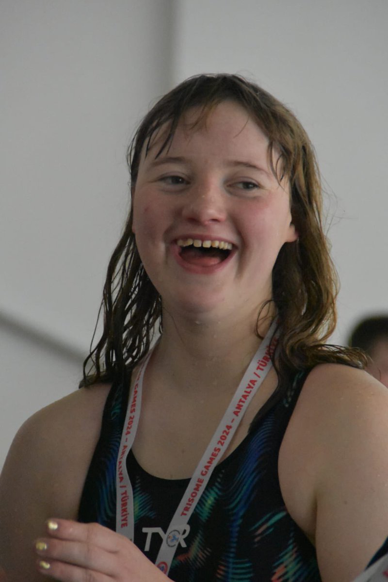 DSSGB1's tweet image. Never one to rest on her laurels, Ellen pulled another 
WORLD RECORD out of the bag 💥💥💥

Mosaic 200m backstroke World Champion &amp;amp; 🌎 Record holder

World Down Syndrome Swimming Championships 2024 🇹🇷

#worldclass
#downsyndromeswimming
#alwaysimproving
