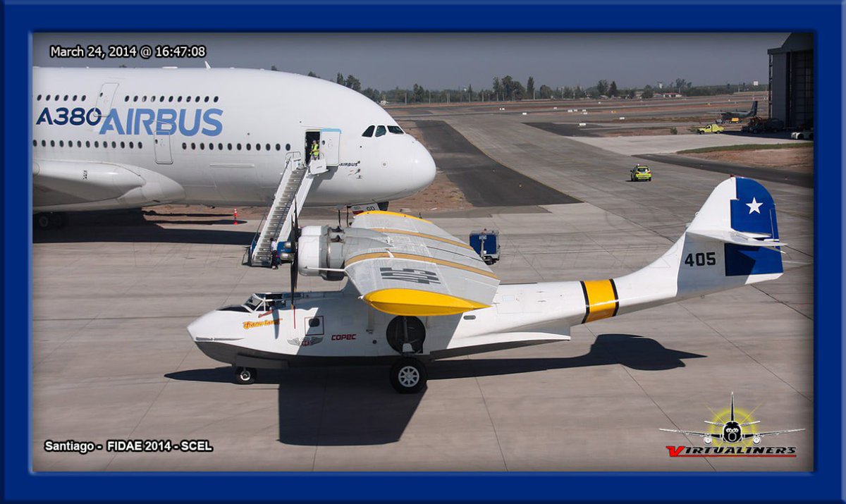 Virtualiners's tweet image. Hace exacto 10 años atrás 24/03/2014: #Consolidated #PBY-6A #Catalina ingresando a plataforma #FIDAE 2014 junto al #Airbus #A380 estacionado.

@FIDAE_OFICIAL  #FIDAE2024   #oportunidadessinlimites  #Avgeek  #delphosmagazine  #airplanes #aviation #virtualiners #airshow