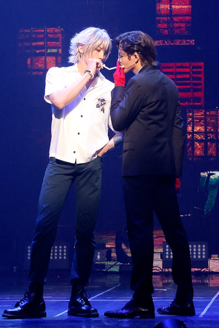 we can never get enough versions of this scene