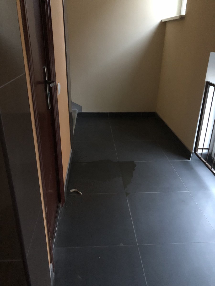 Gidgely's tweet photo. Комфорт Таун https://t.co/IuujRuHqQp
