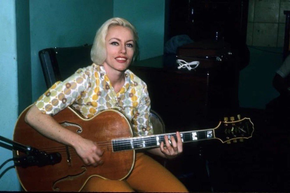 Mi𝕤𝕤 Mopp🟪 tweet media