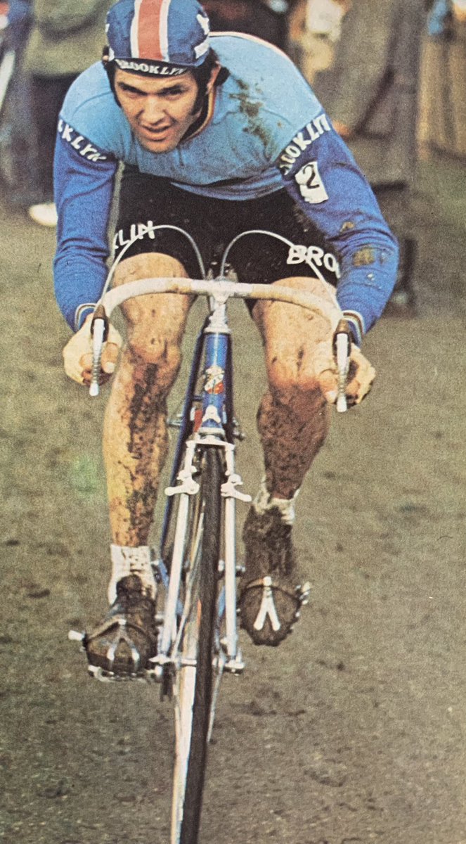 Roger De Vlaeminck heads towards the 1975 world professional cyclo-cross title.
