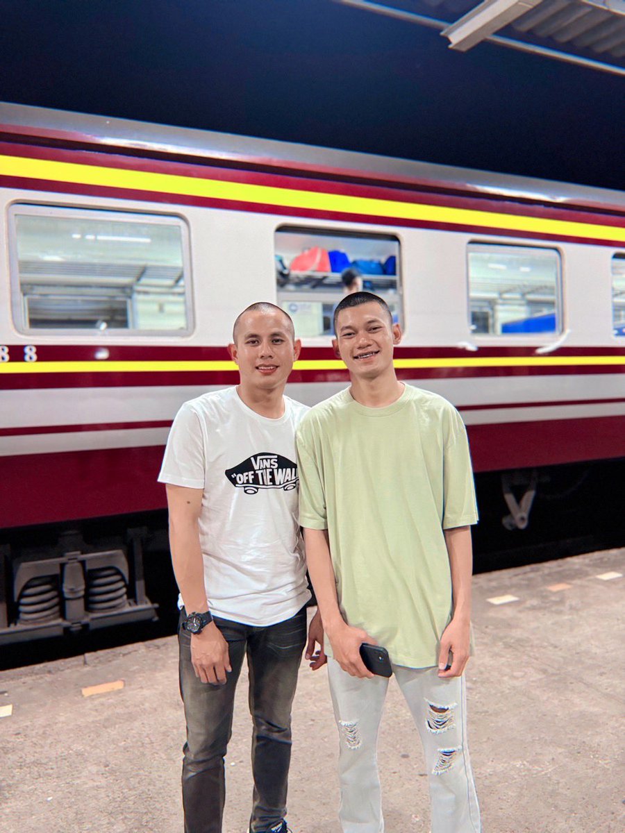 POP_darkmode tweet media