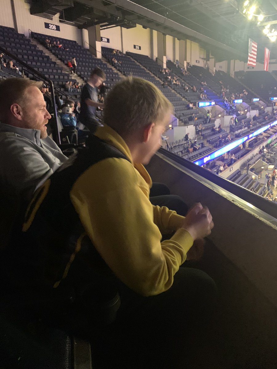 Spring break is starting out pretty awesome!  Getting to see your very favorite of all time Steph Curry play!!