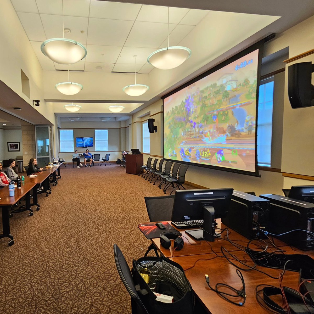 As the @smu_esports club advisor I get 2 hang out at some fun events like this last LAN event of the year.

Club president Makenna Keating has done a gr8 job last 2 years, b4 she heads off 2 med school. Ty for ur service!