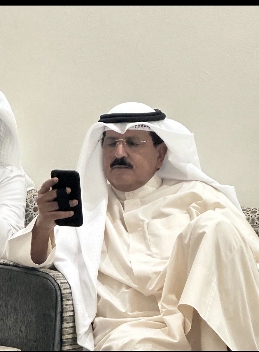 الصديق الغالي علي ناصر السحلول
<a href="/Ali_Sahlool/">علي ناصر السحلول</a>