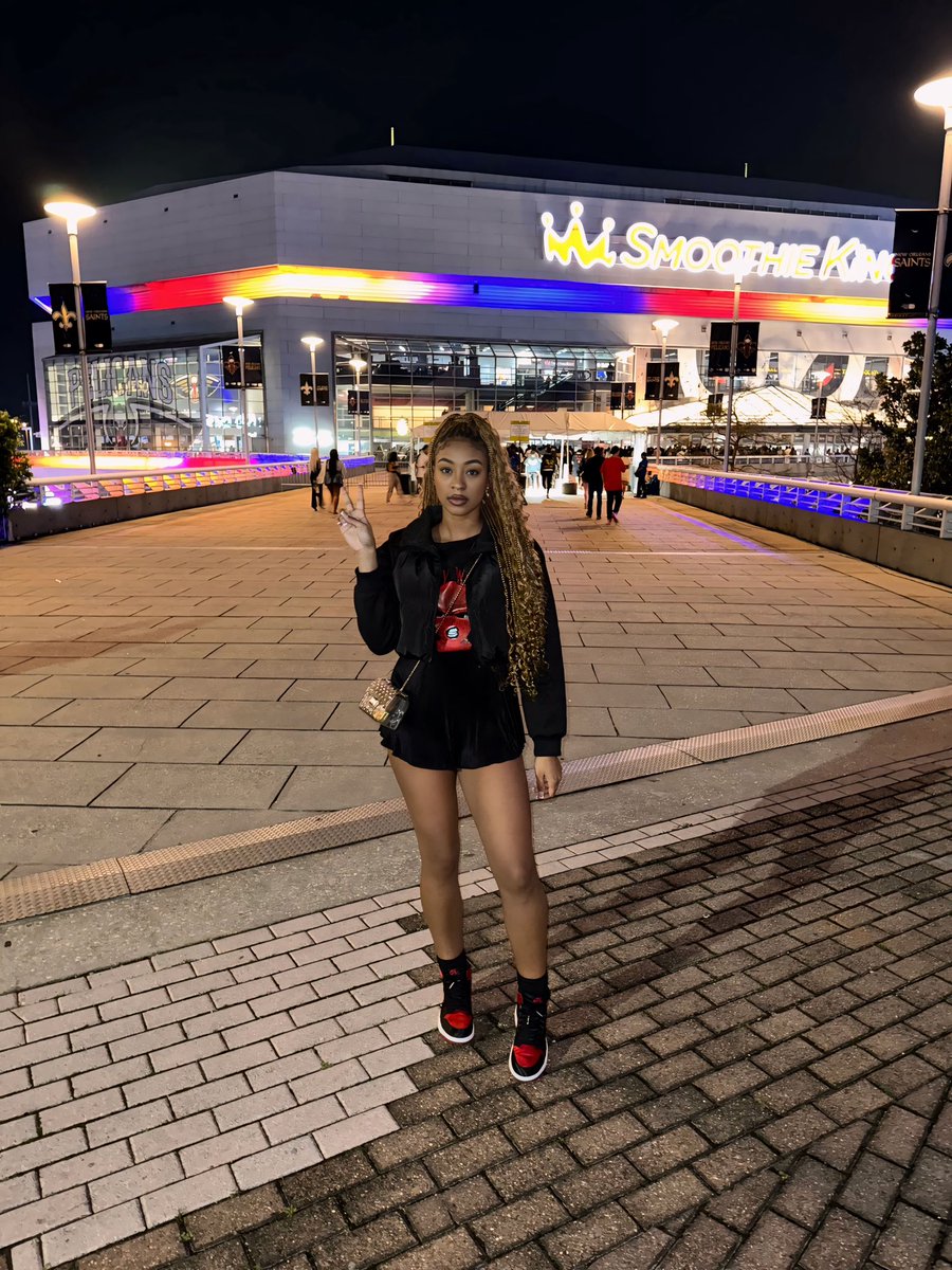 SlimToNONE_'s tweet photo. Since I never post myself on here …. https://t.co/DwSbRZt53k
