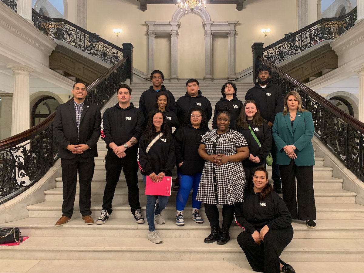 Manny Cruz tweet media