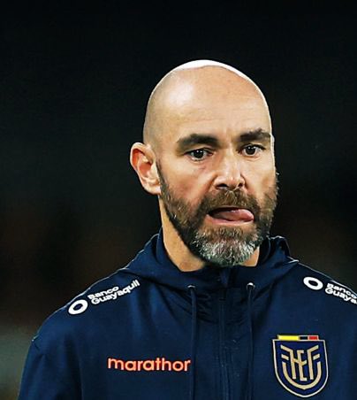 andyav92's tweet photo. Están a tiempo de botarlo a este pobre hp! Tenemos menos fútbol que Venezuela y se está cagando encima de la mejor generación que hoy por hoy tenemos. @LaTri @FEFecuador 

FUERA SANCHEZ BAS! #LargateSanchezBas https://t.co/zhDzo9Y6I4